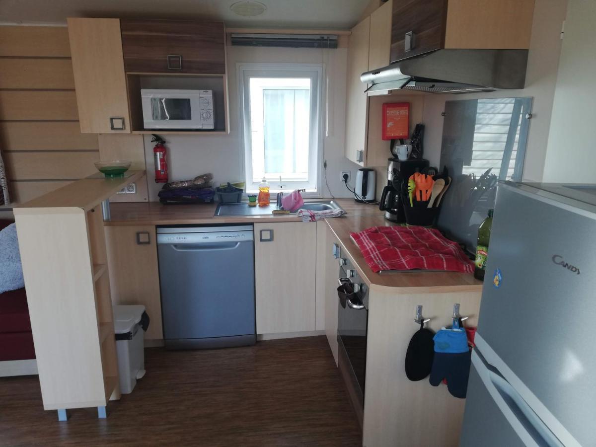 Grand Mobil Home 3Chbr 2Sdb Camping La Carabasse Vias Εξωτερικό φωτογραφία